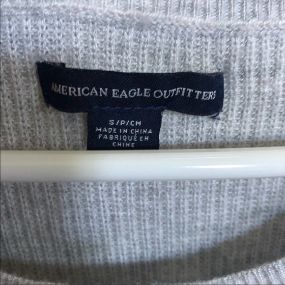 American Eagle Lace Sweater Small - Picture 2 of 4